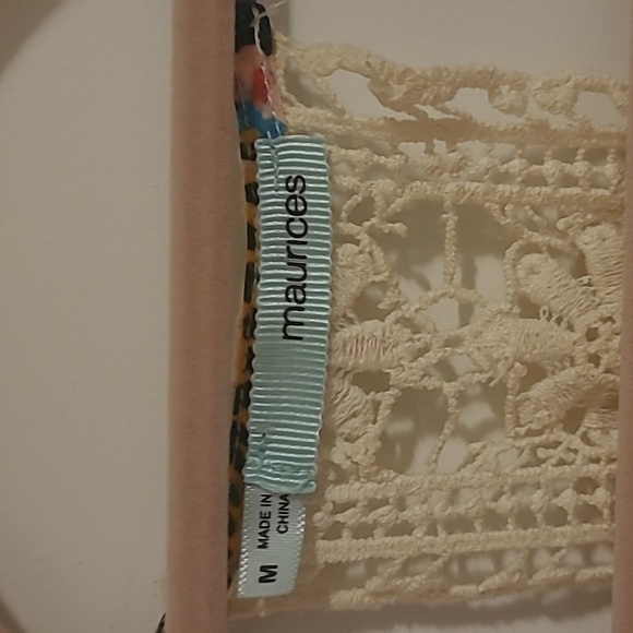 3/$27 Maurices patterned top - Picture 5 of 6